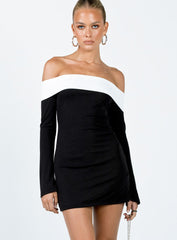 Anya Long Sleeve Off Shoulder Mini Dress Black / White