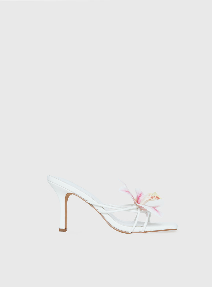 Exotic Etty Floral Detail Heels White