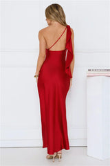 Romantic Tales Satin One Shoulder Maxi Dress Red
